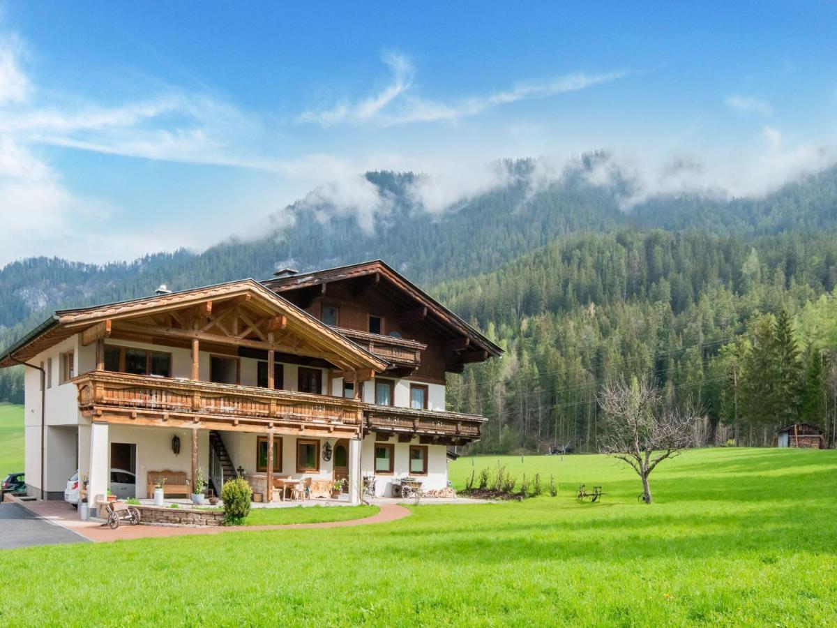 Apartment In Saalfelden Am Steinernen Meer Zewnętrze zdjęcie